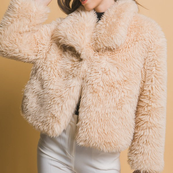 Luxe Faux Fur Coat With Pockets