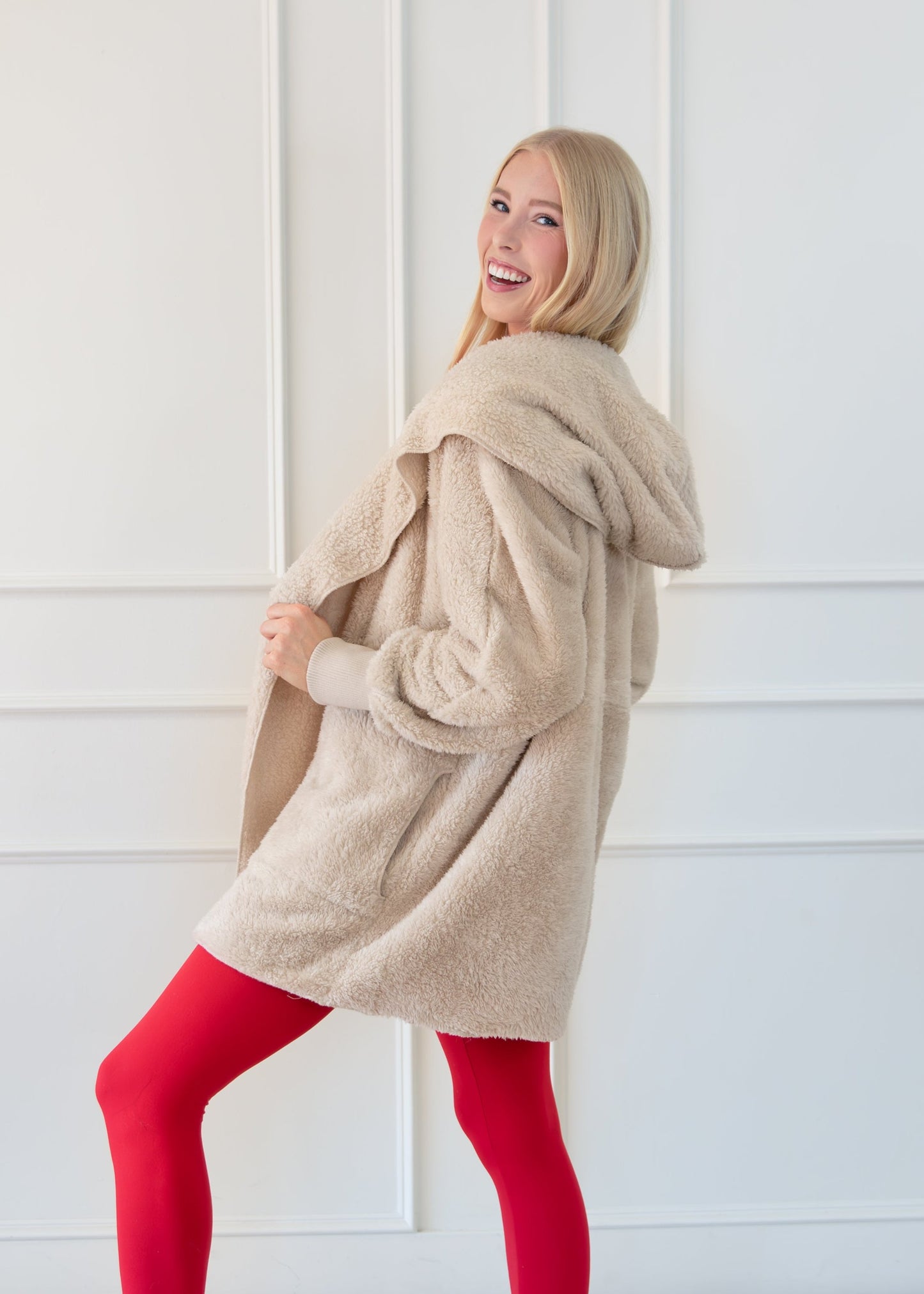 Dream Soft Hooded & Pocketed Jacket