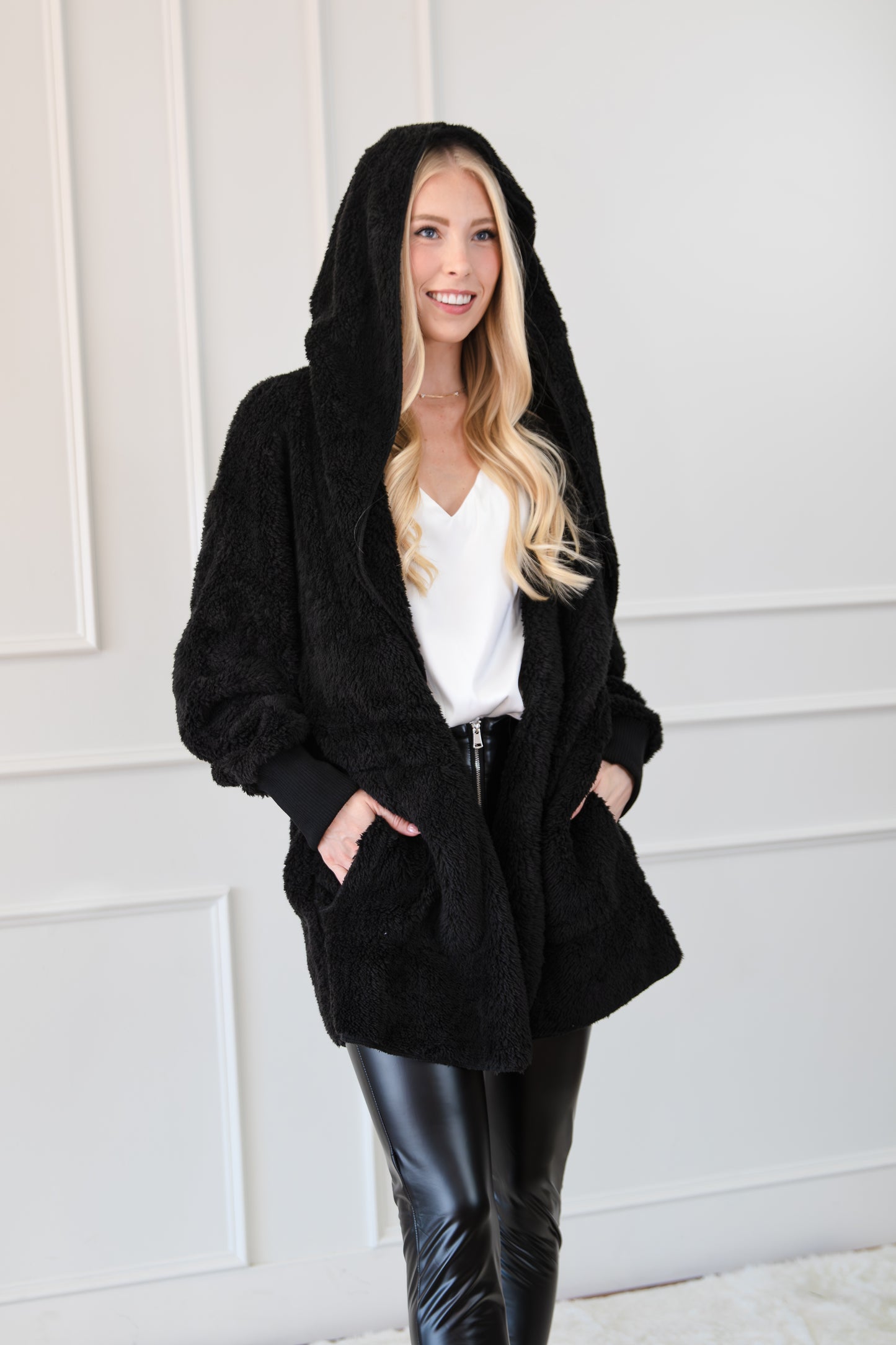 Dream Soft Hooded & Pocketed Jacket