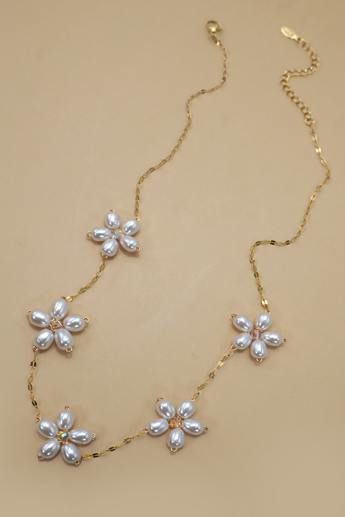 18K Pearl Flowers for Mom Necklace