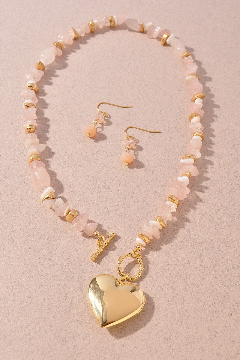 Heart Locket It Pendant Beaded Necklace & Earrings Set