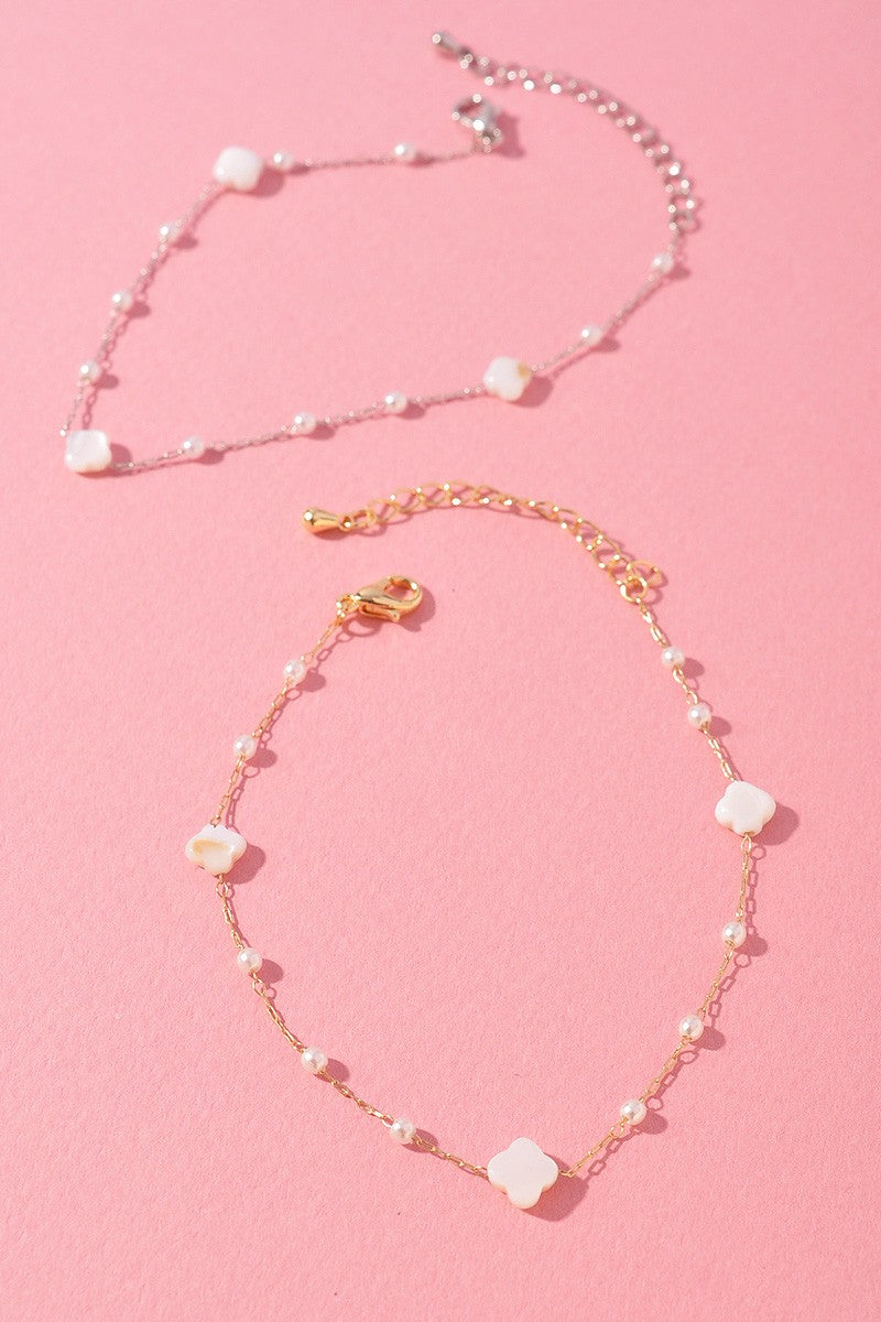 Mother Of Pearl Flower Delicate Gold Bracelet