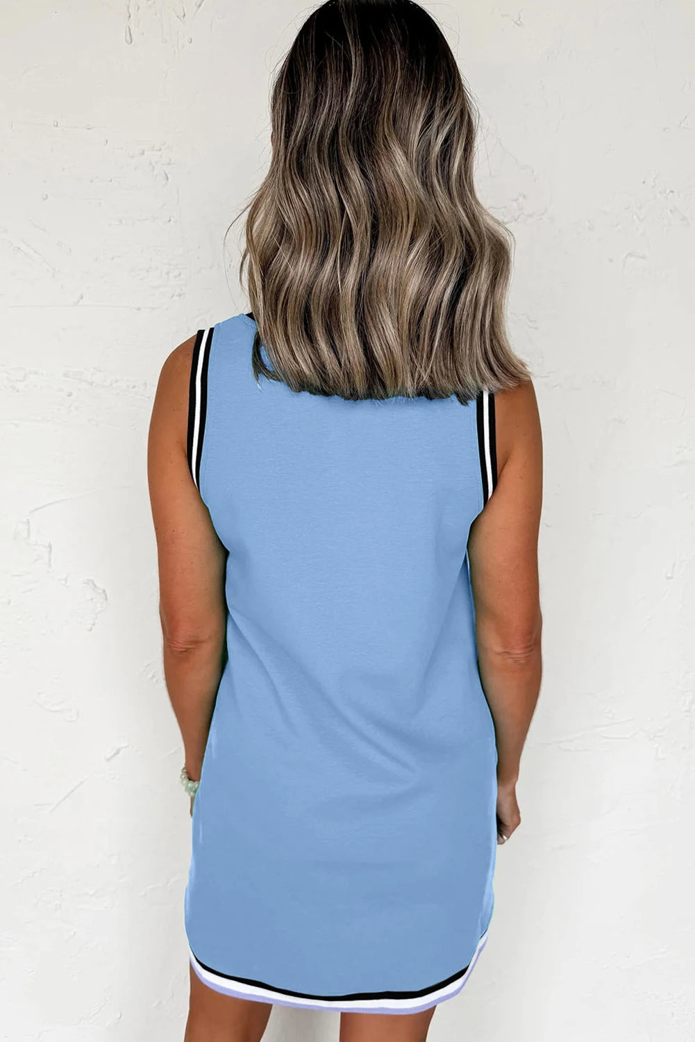 Contrast Trim V Neck Shift Sleeveless Mini Dress