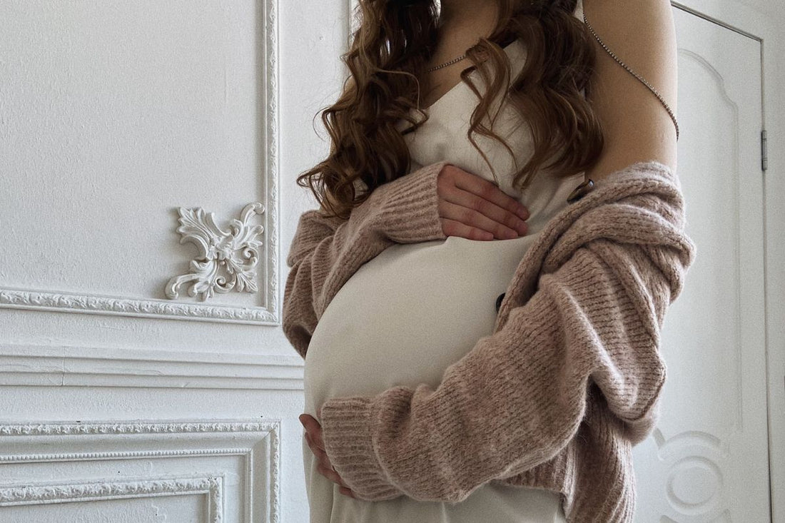 embrace your bump: pregnancy style tips