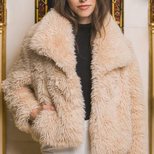 Luxe Faux Fur Coat With Pockets