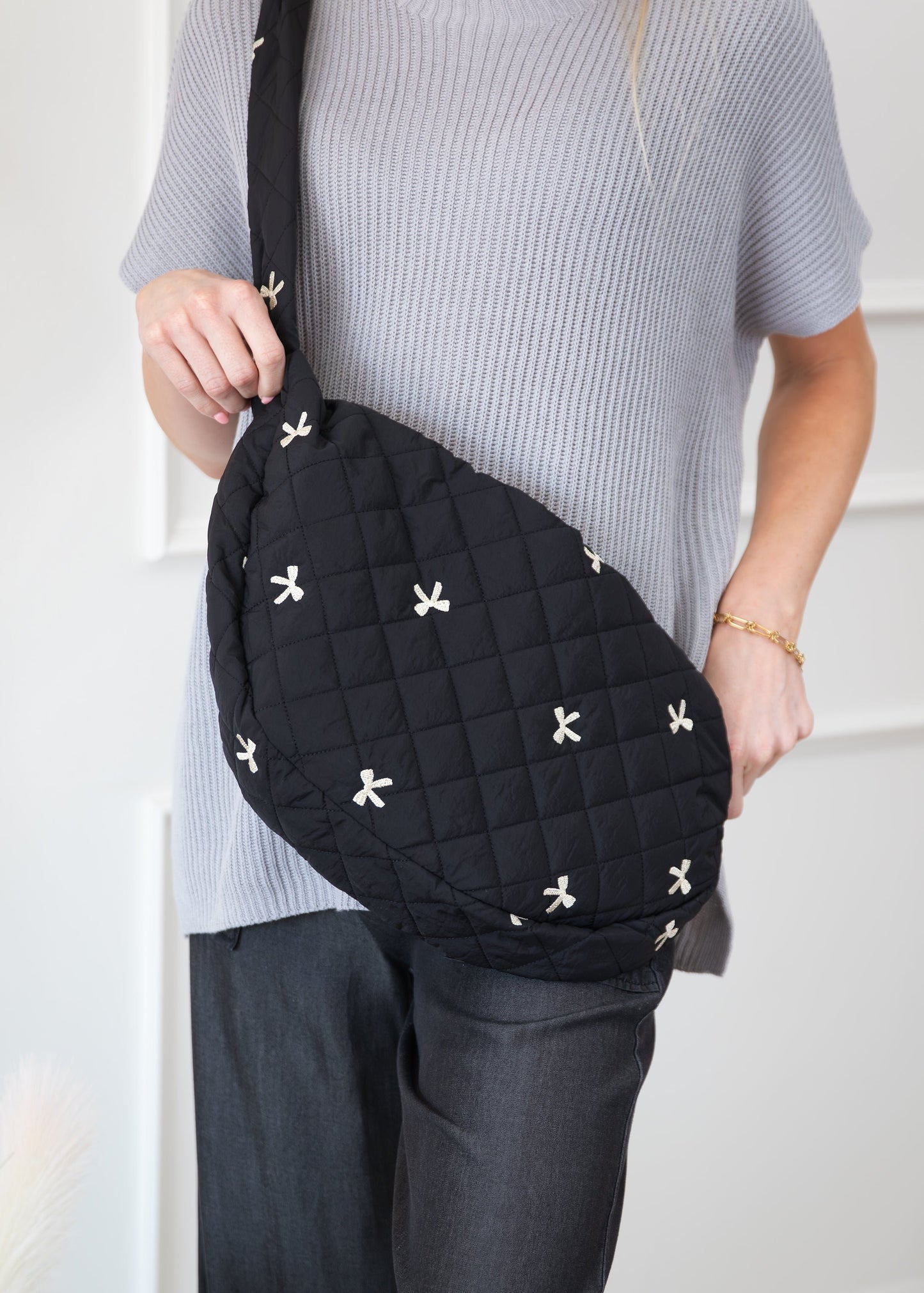 Puffy Quilted Bow Cotton Shoulder Bag