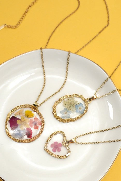 18k Stainless Steel Press Flower Necklace