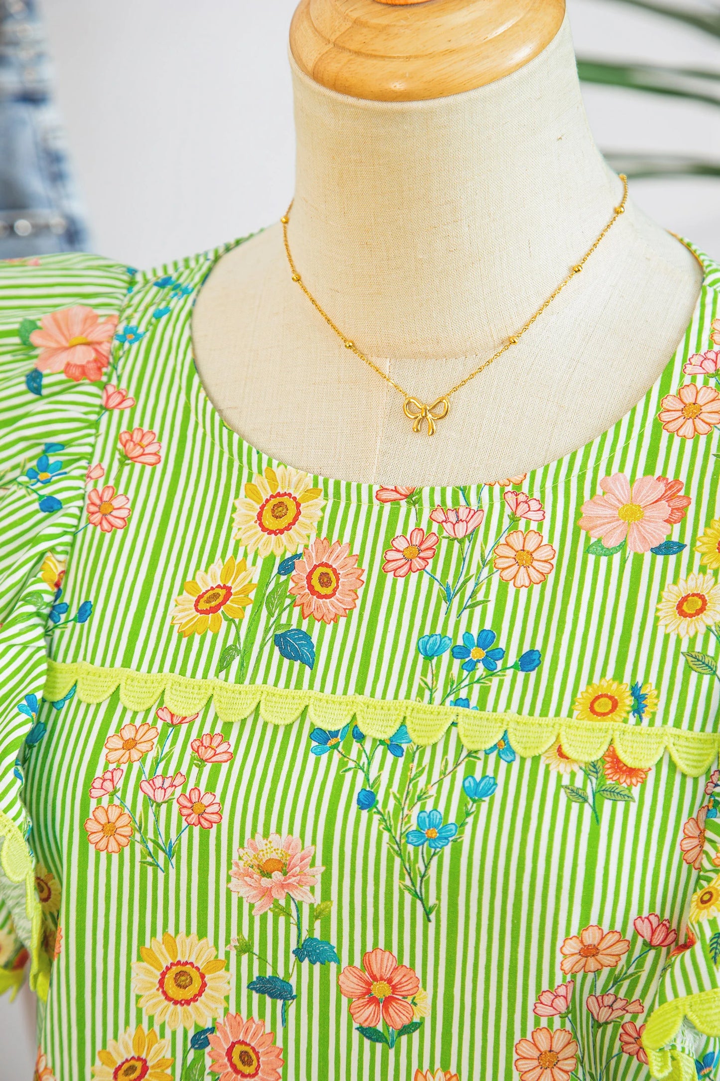 Stripe Floral Ruffle Sleeve Top | S-XL