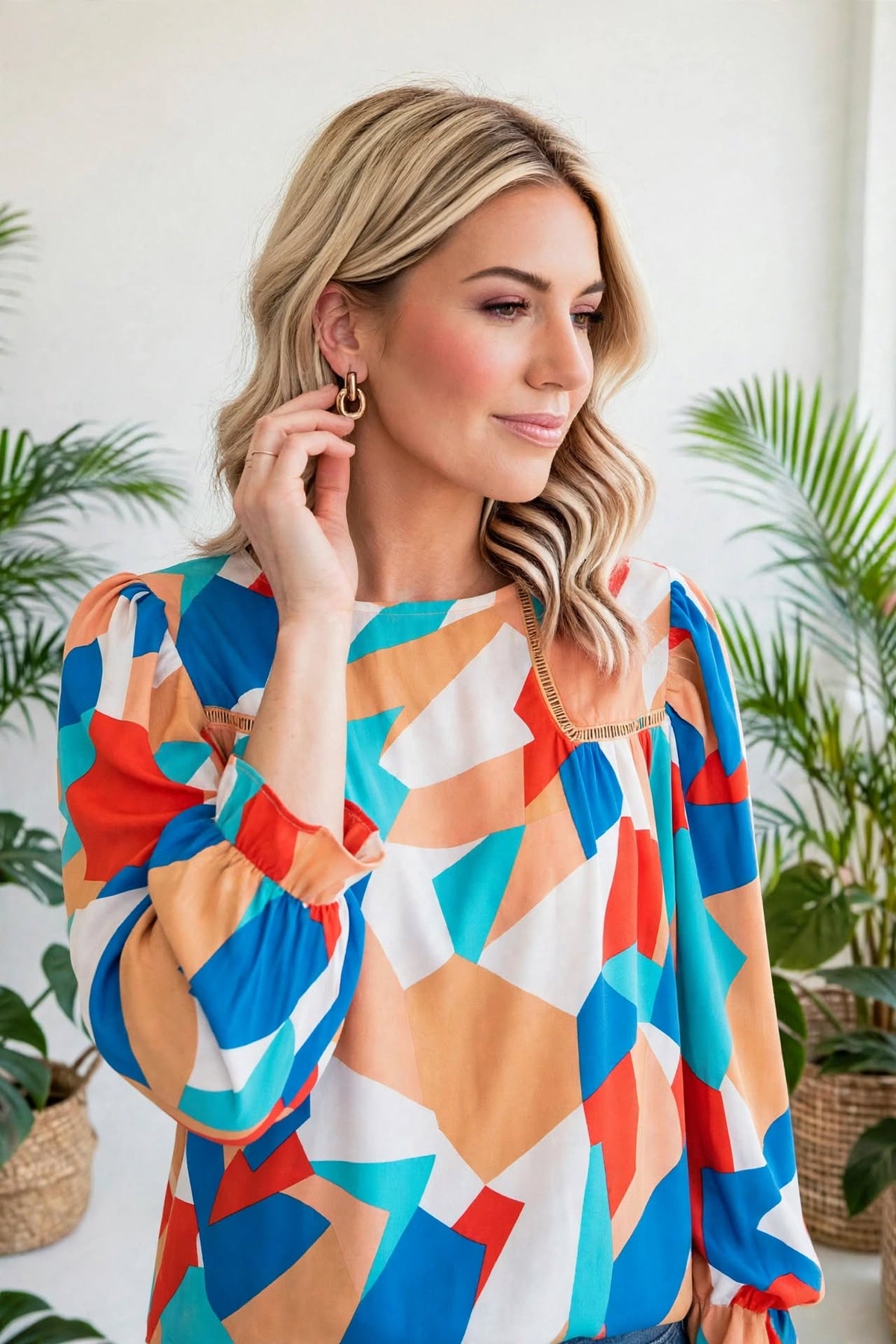 Abstract Ruffled Sleeve Blouse