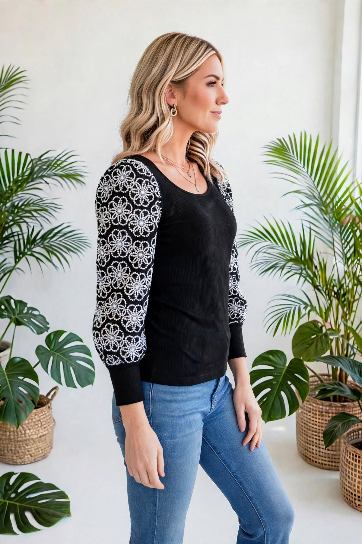 Flower Puff Sleeve Ribbed Knit Top