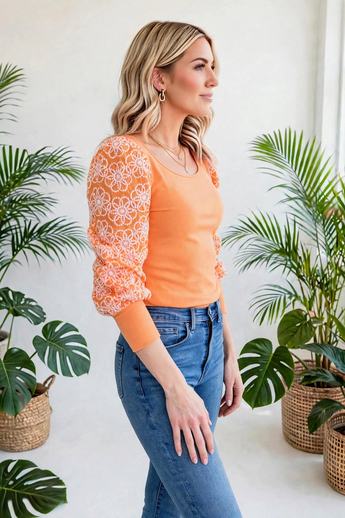 Flower Puff Sleeve Ribbed Knit Top