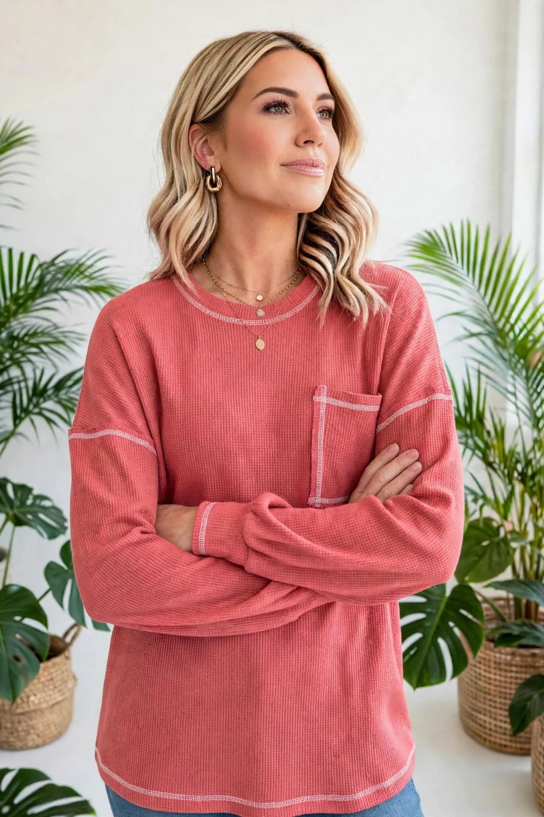 Contrast Stitching Trim Pullover