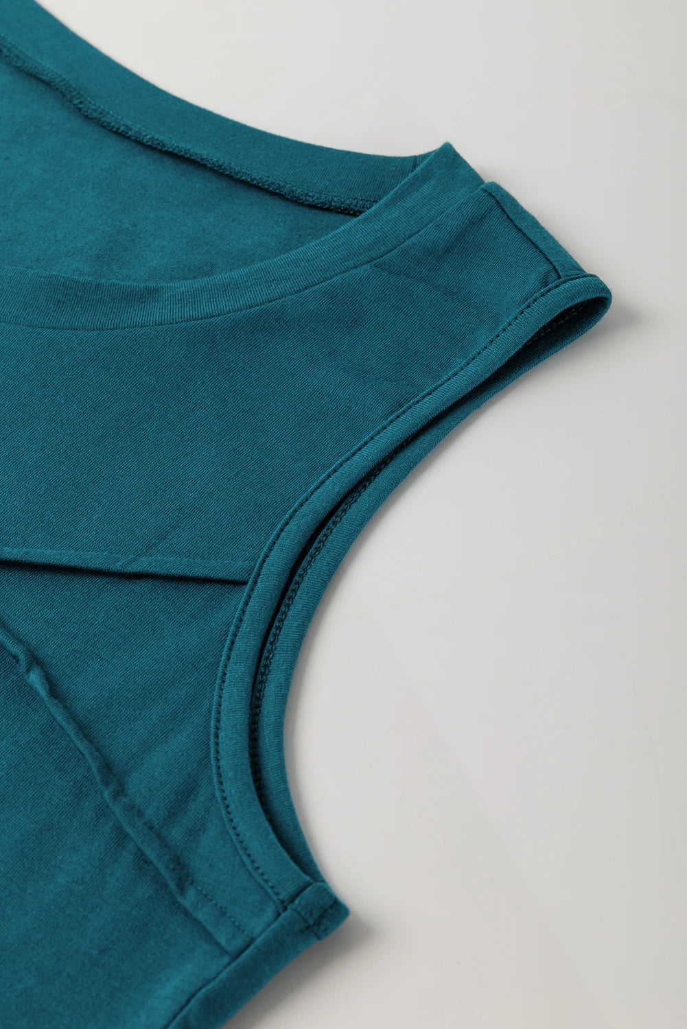 Seam Detail Sleek Tank | S-XL